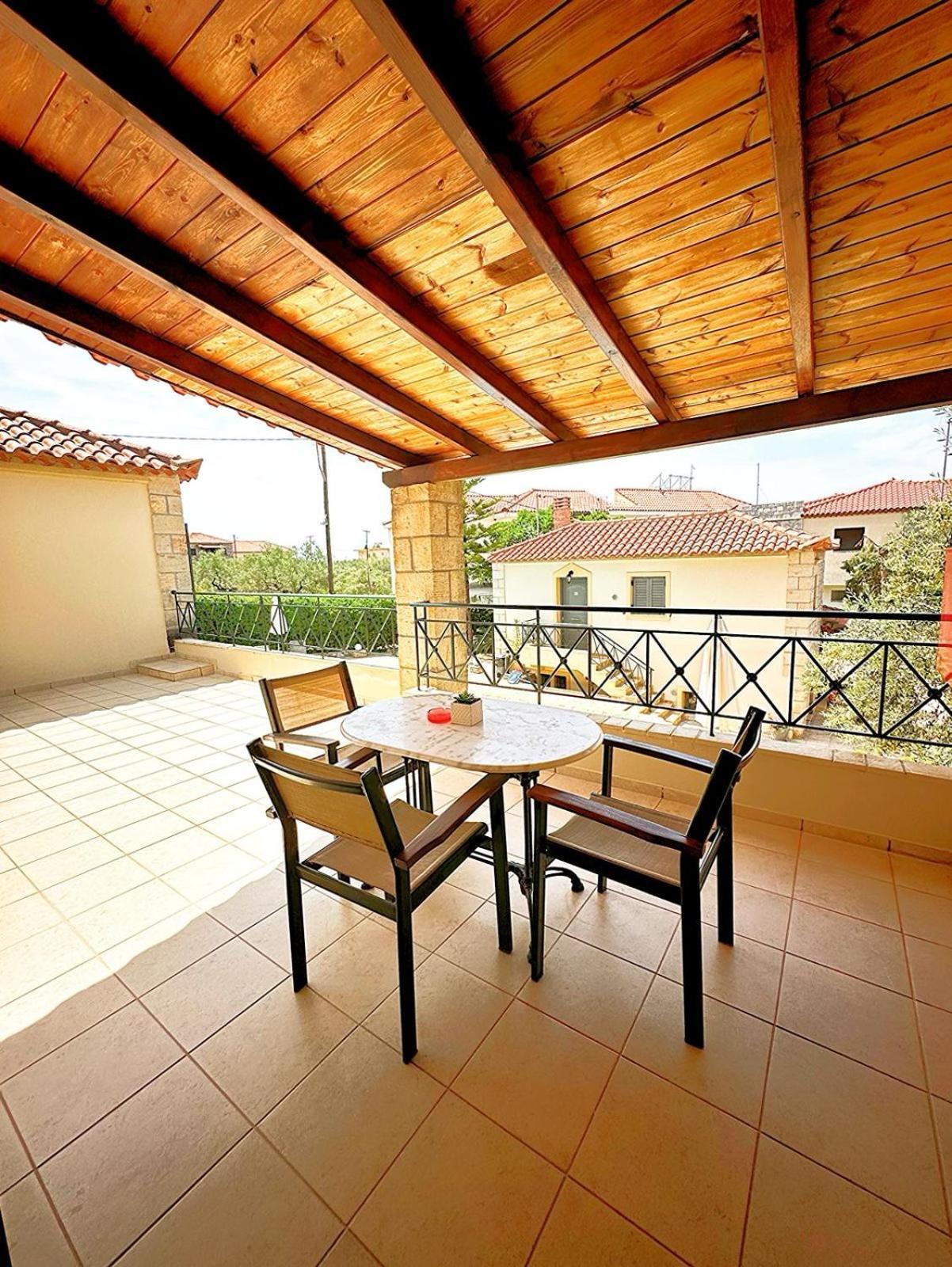 Finikes Apartments Stoúpa Zewnętrze zdjęcie