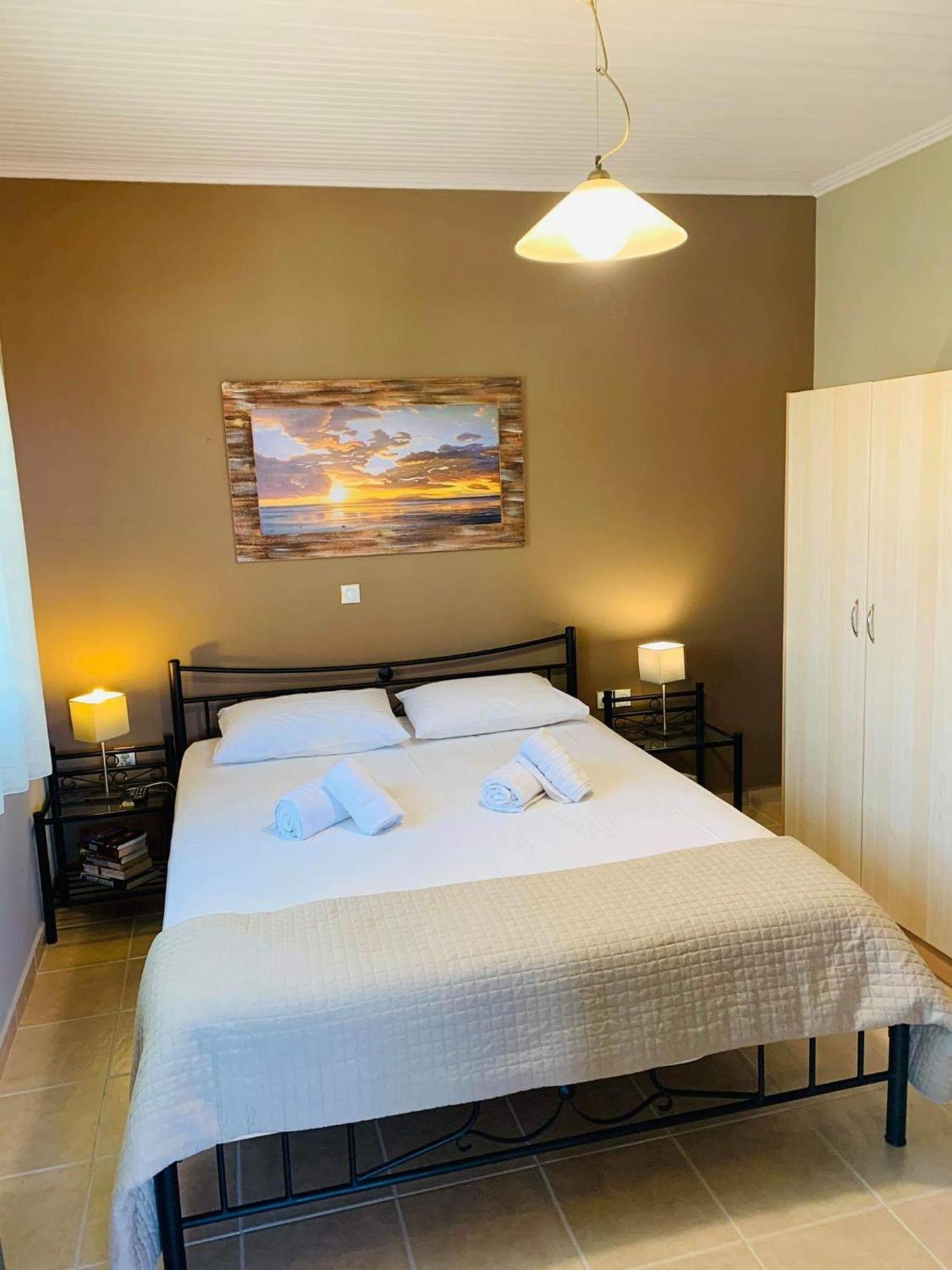 Finikes Apartments Stoúpa Pokój zdjęcie